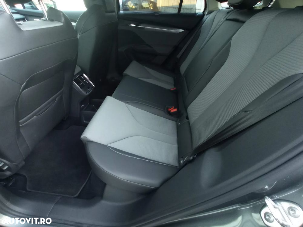 Skoda Enyaq iV Electric 80 - 17