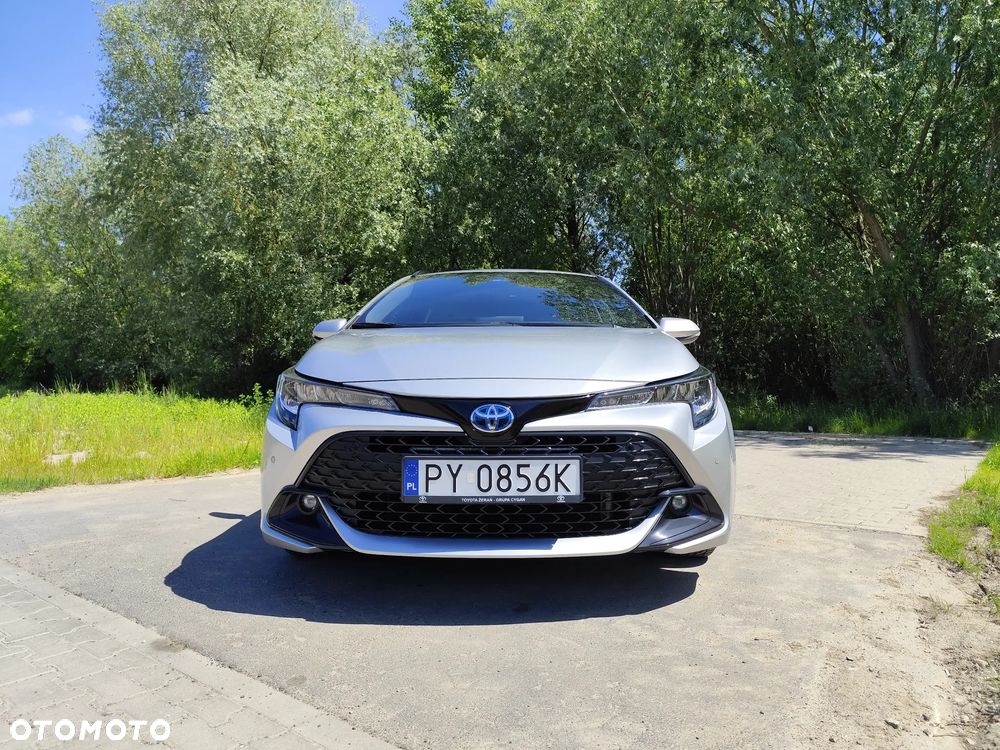 Toyota Corolla 1.8 Hybrid Comfort - 18