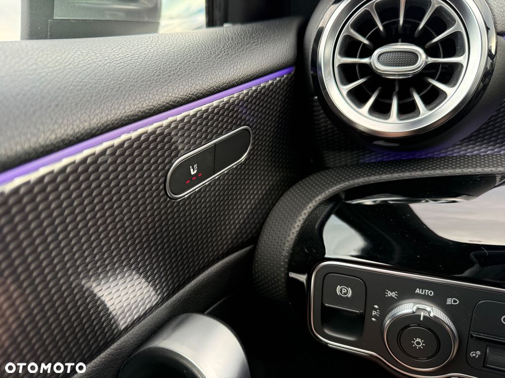 Mercedes-Benz Klasa A 220 Style 7G-DCT - 23