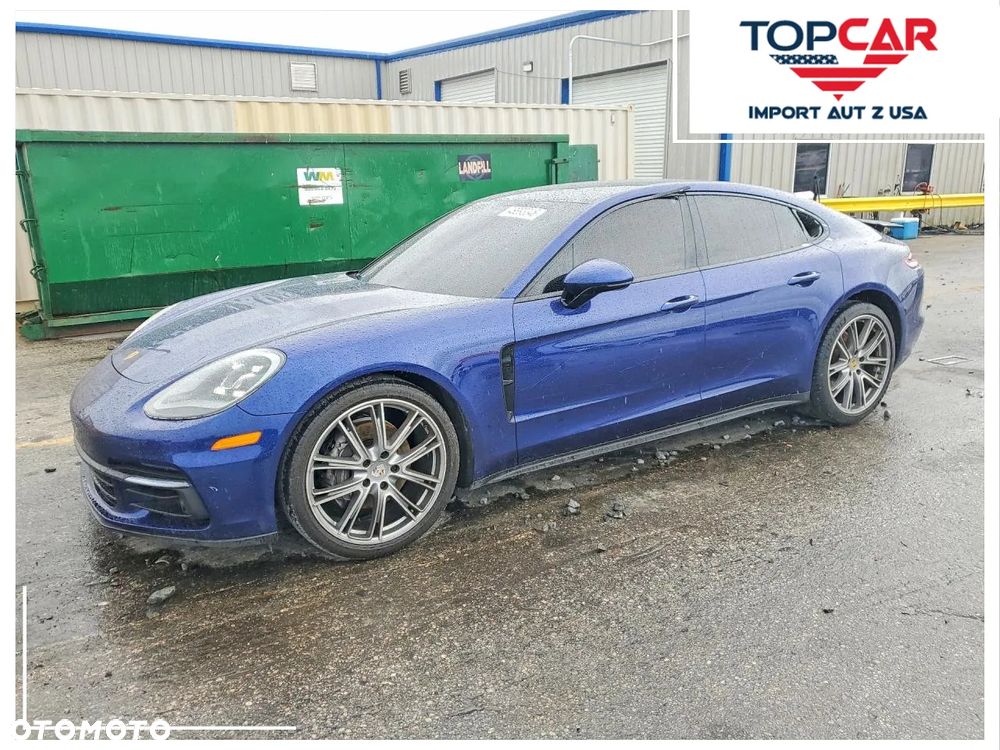 Porsche Panamera Standard - 1