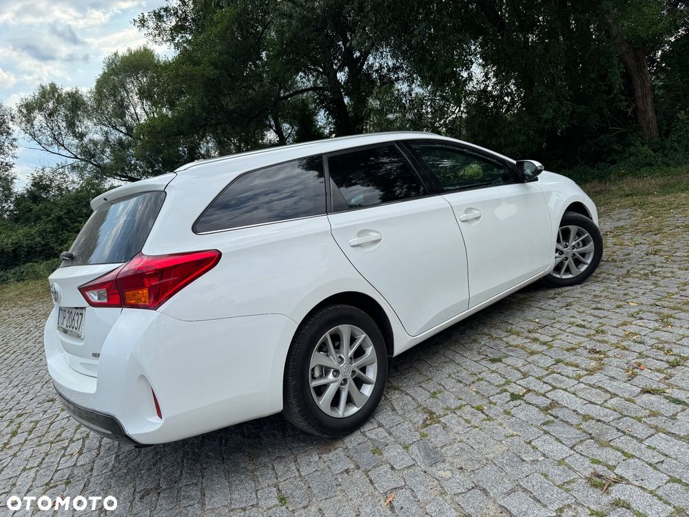 Toyota Auris 1.4 D-4D Comfort - 7