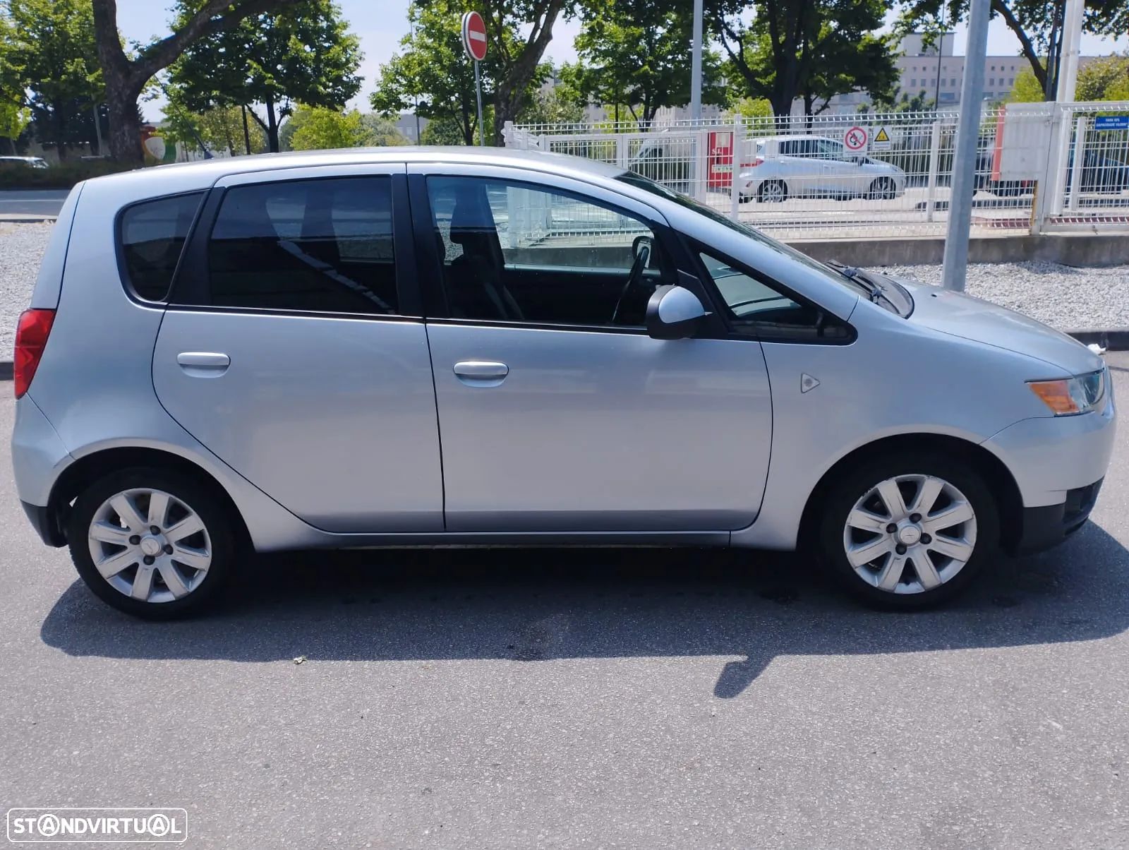 Mitsubishi Colt 1.3 Intense ClearTec - 1