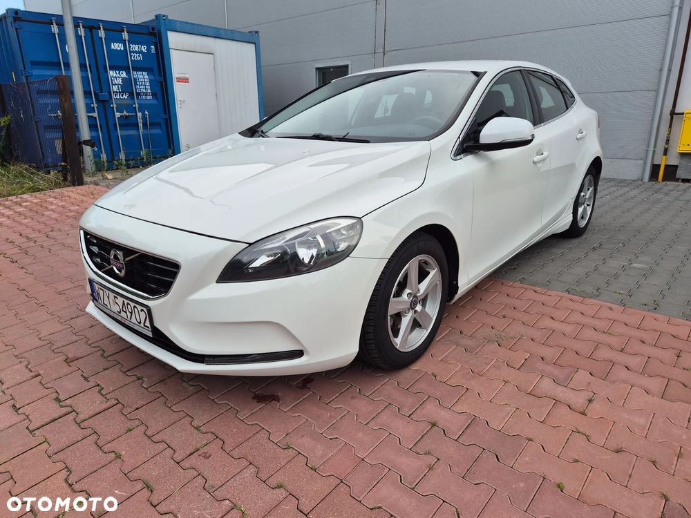 Volvo V40 D2 Momentum - 12