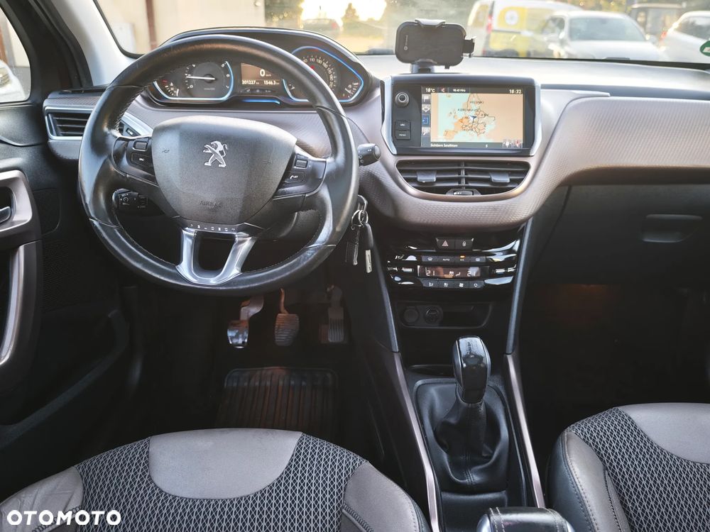 Peugeot 2008 120 VTI Allure - 19