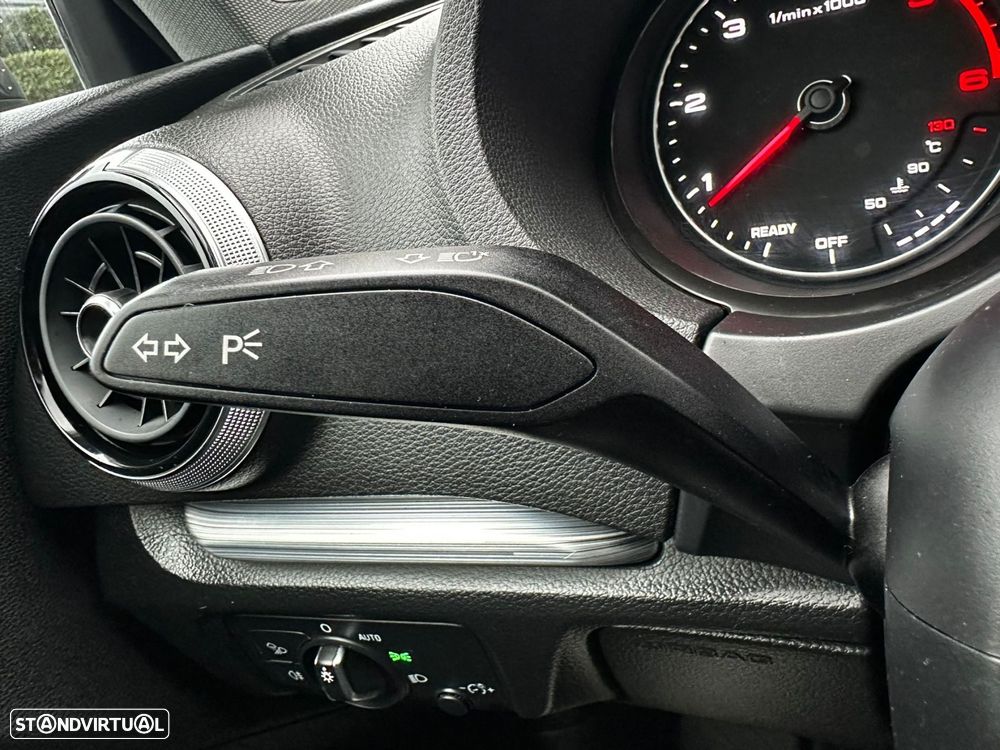 Audi A3 Limousine 1.6 TDI S-line S tronic - 17