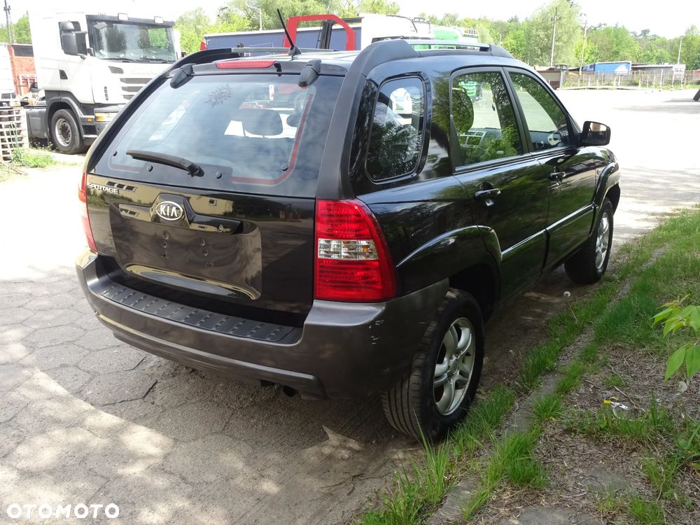 Kia Sportage - 16