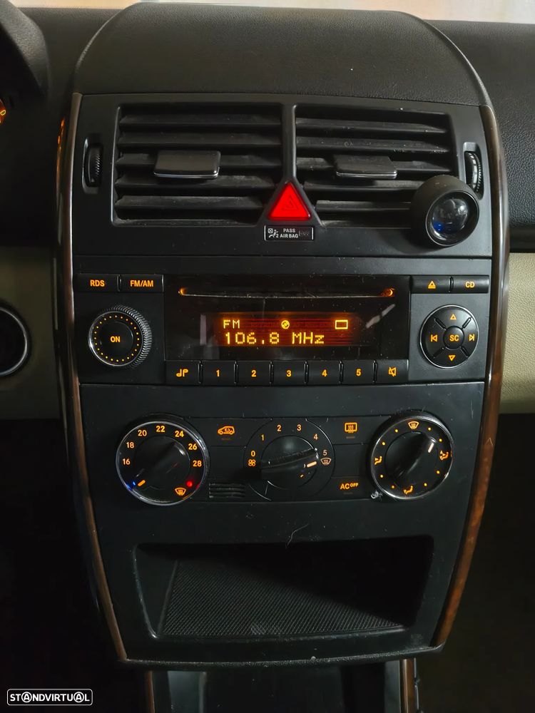 Mercedes-Benz A 150 Elegance - 8