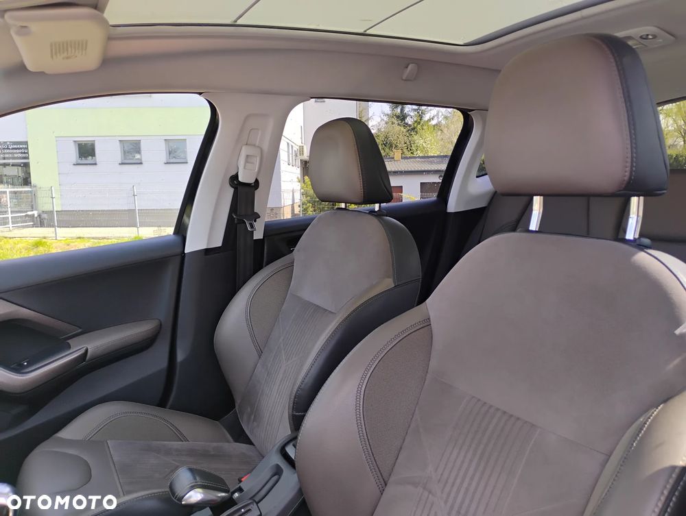 Peugeot 2008 e-HDi FAP 115 STOP & START Allure - 8