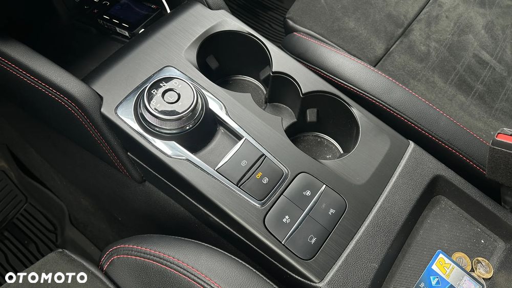 Ford Kuga 2.5 FHEV FWD ST-Line X eCVT - 12