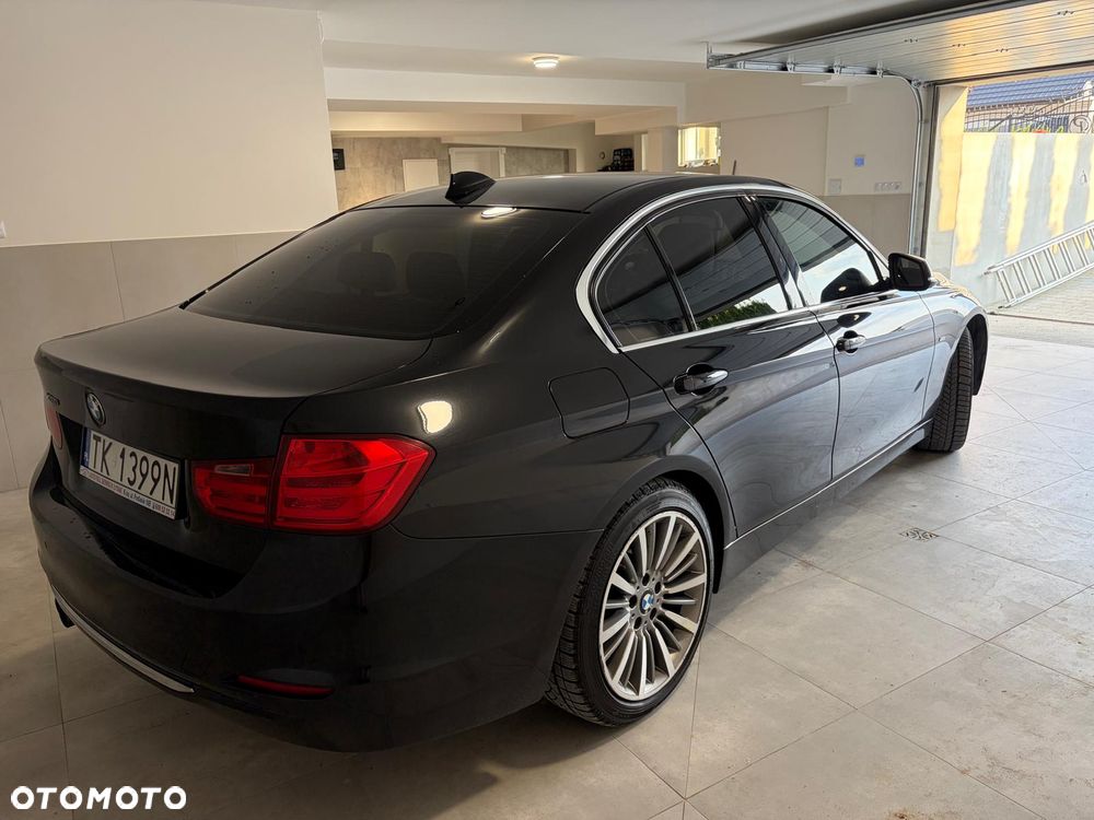 BMW Seria 3 328i Luxury Line - 7