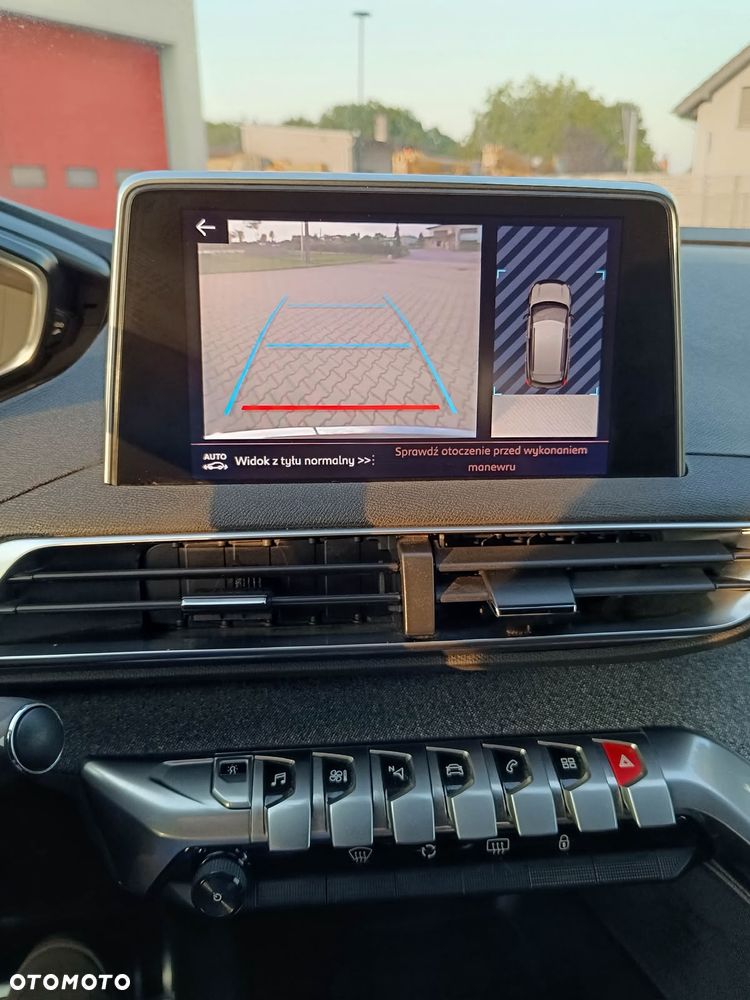 Peugeot 3008 - 12