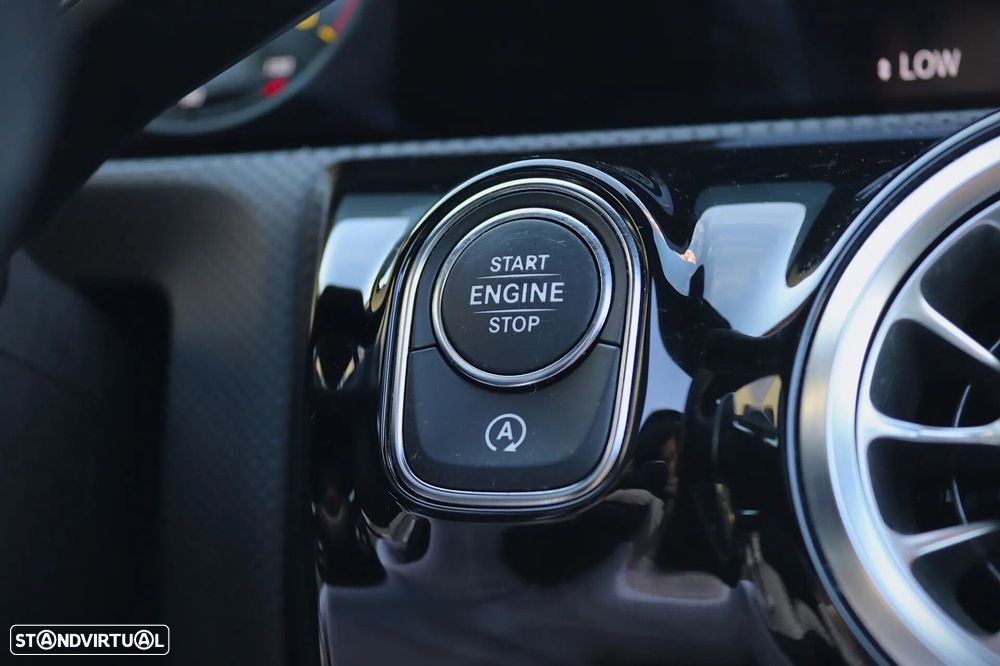 Mercedes-Benz A 180 d AMG Line Aut. - 25