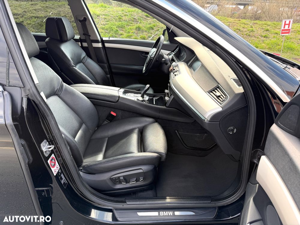 BMW Seria 5 530d xDrive Aut. - 10