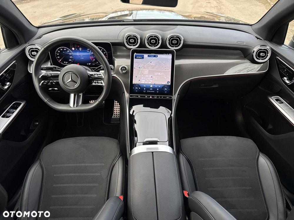 Mercedes-Benz GLC - 17