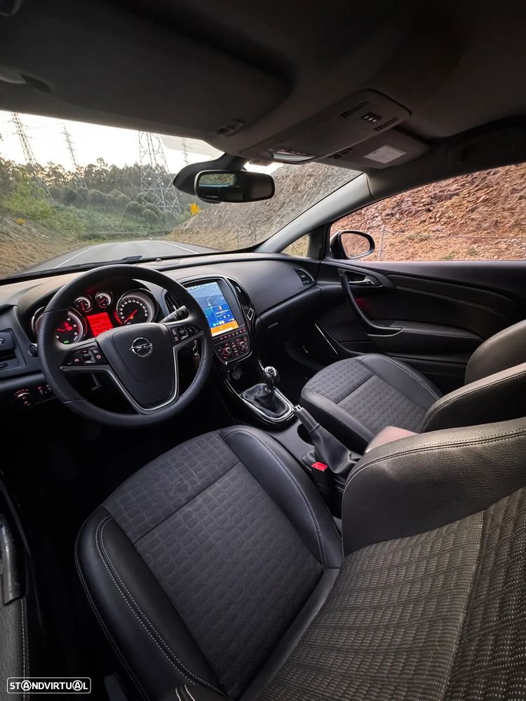 Opel Astra GTC 1.6 CDTi S/S - 13