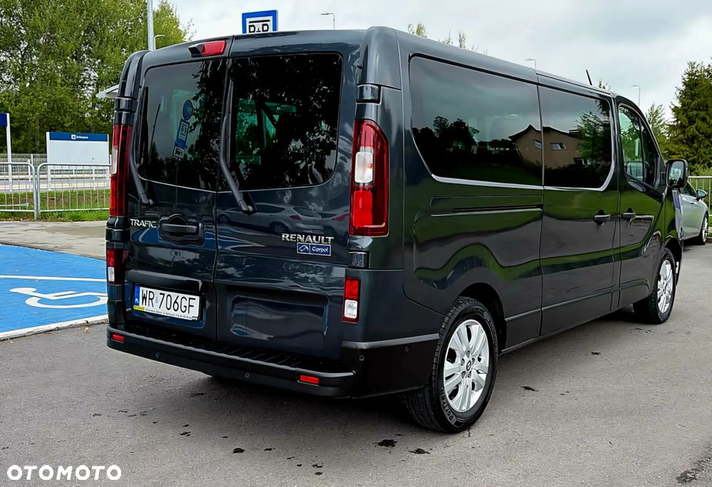 Renault Trafic 2.0 dCi - 6