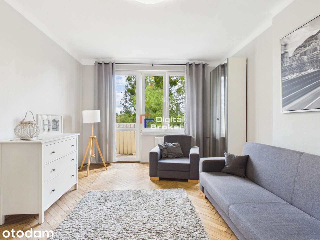 Po remoncie/Balkon/700 m do Metra/Wysoki sufit 70 cm