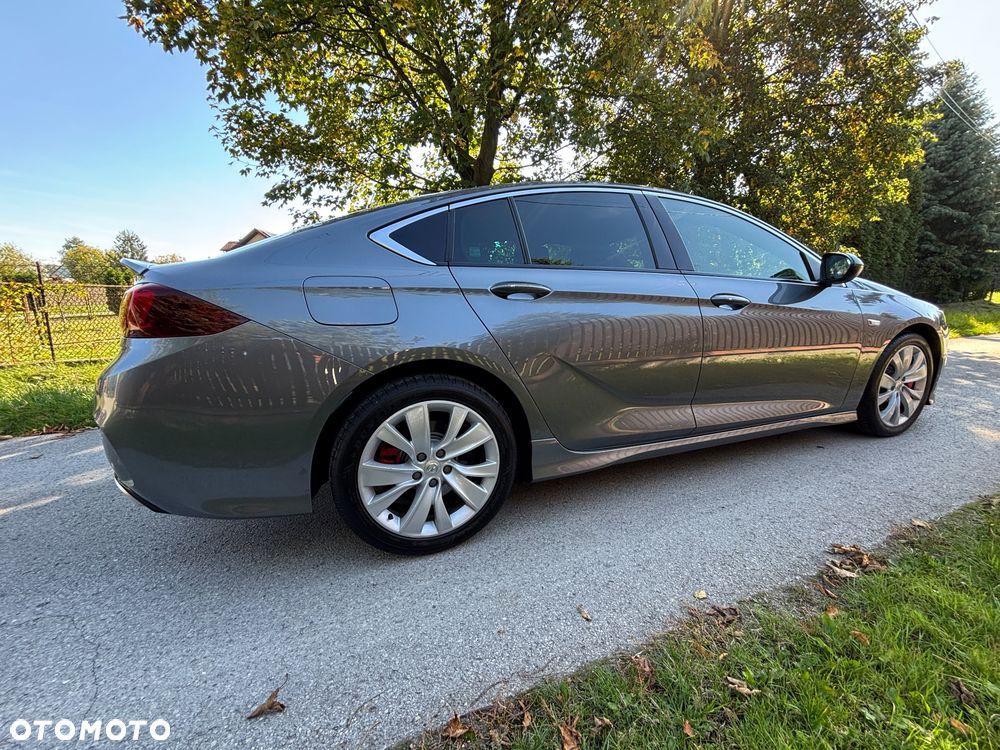 Opel Insignia 2.0 BiTurbo D 4x4 Automatik GSI - 8