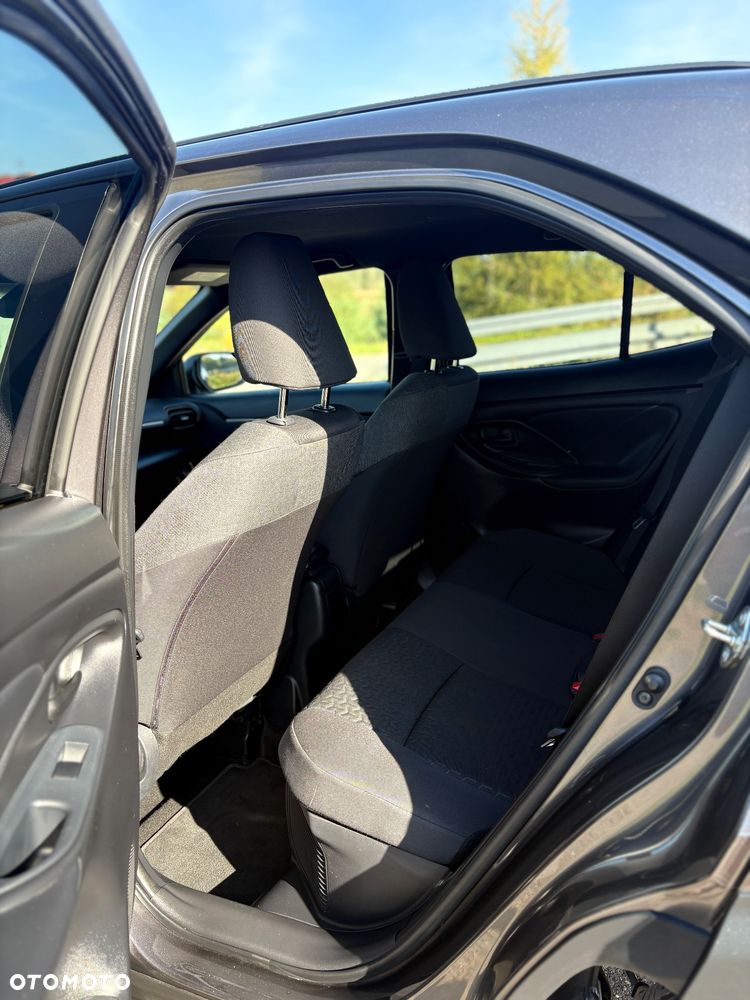 Toyota Yaris Hybrid 1.5 Executive - 17