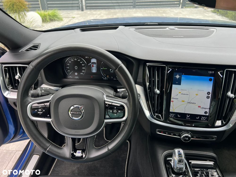 Volvo V60 T8 AWD Twin Engine Geartronic R-Design - 30