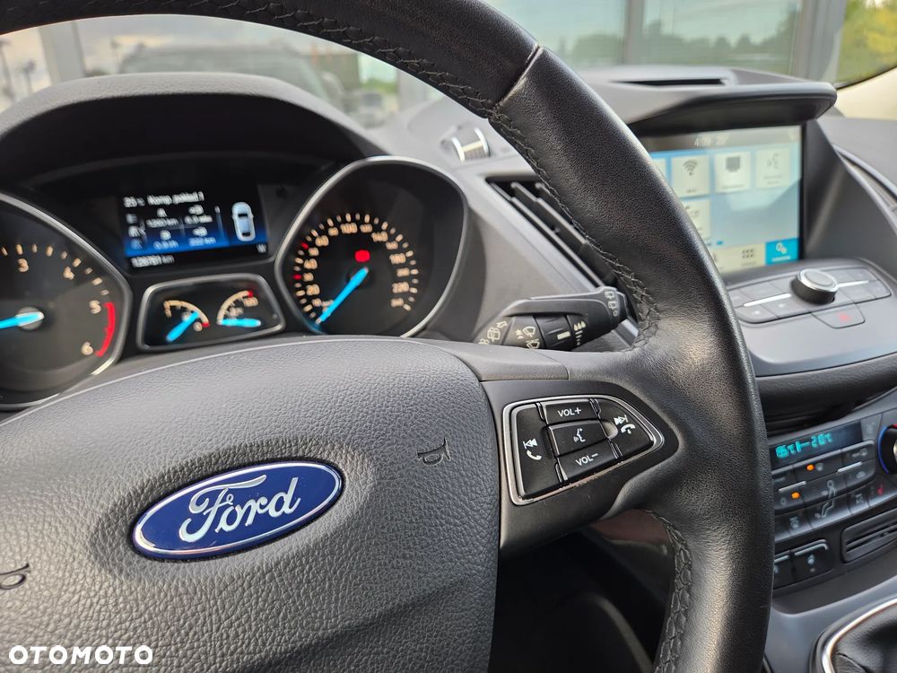 Ford Kuga 2.0 TDCi FWD Titanium - 26