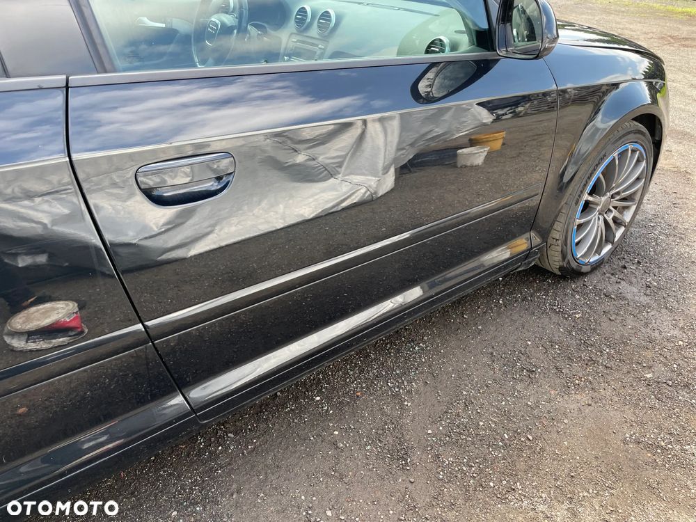 DRZWI PRAWY PRZÓD AUDI A3 8P 3D LZ9Y - 1