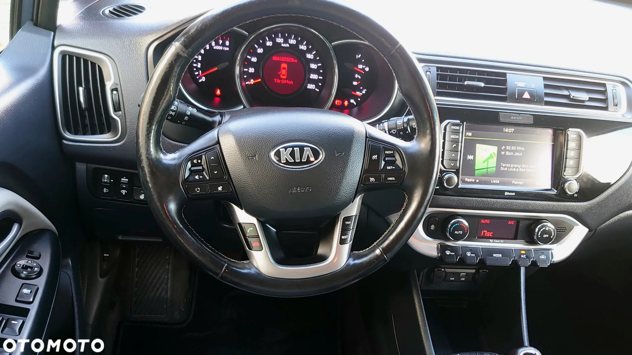 Kia Rio 1.4 Platinum Edition - 32