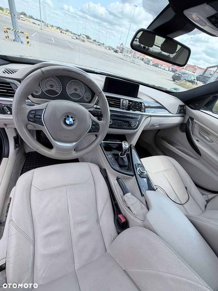 BMW Seria 3 320d - 20