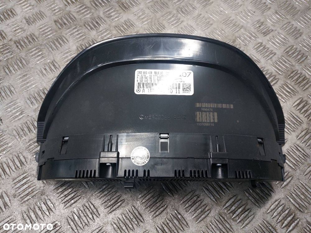 LICZNIK ZEGARY MERCEDES-BENZ W245 B180 CDI 1694401011 - 2