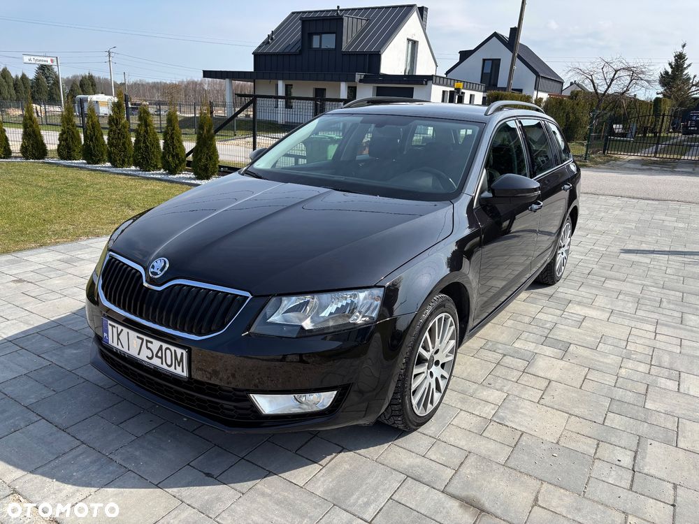 Skoda Octavia 2.0 TDI Edition DSG - 2