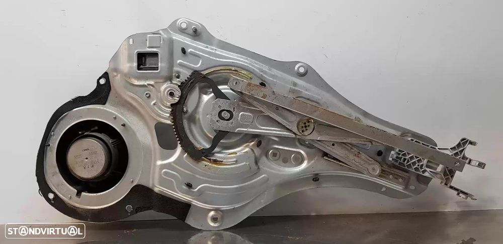 ELEVADOR DE VIDRO FRONTAL ESQUERDO KIA SPORTAGE 2011 -824703U120 - 1