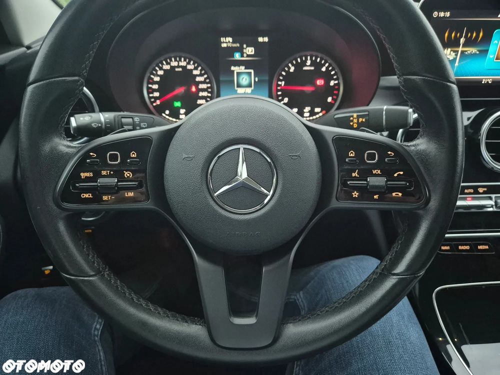 Mercedes-Benz Klasa C 180 d 9G-TRONIC - 18