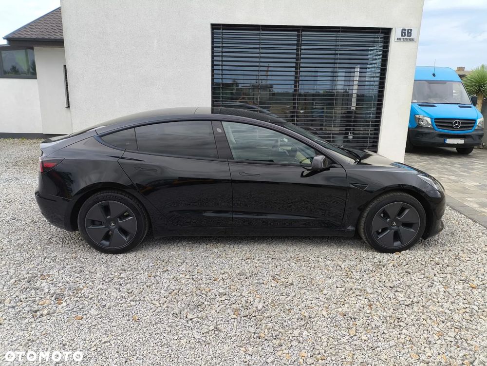 Tesla Model 3 Standard Reichweite Plus Hinterradantrieb - 7