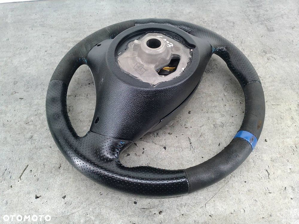 KIEROWNICA Z PODUSZKĄ BMW 1 E81 3057364  3051642 - 2