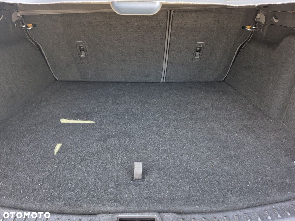Ford Focus - 13