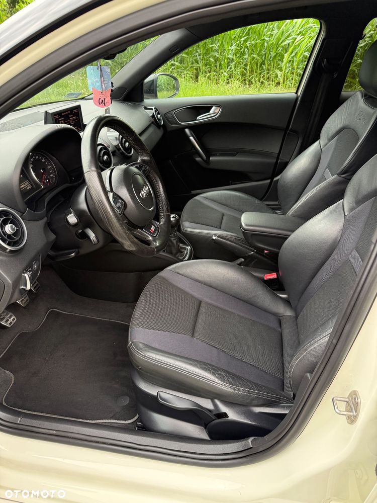 Audi A1 Sportback - 8