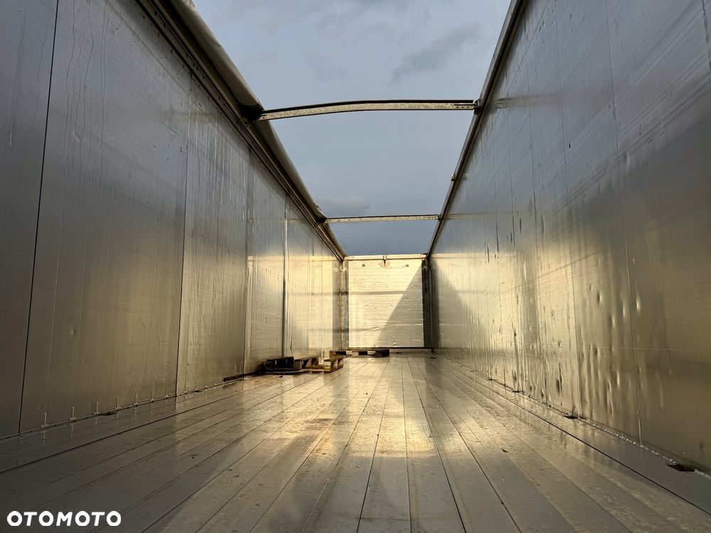 Schmitz Cargobull SKI24 - 9