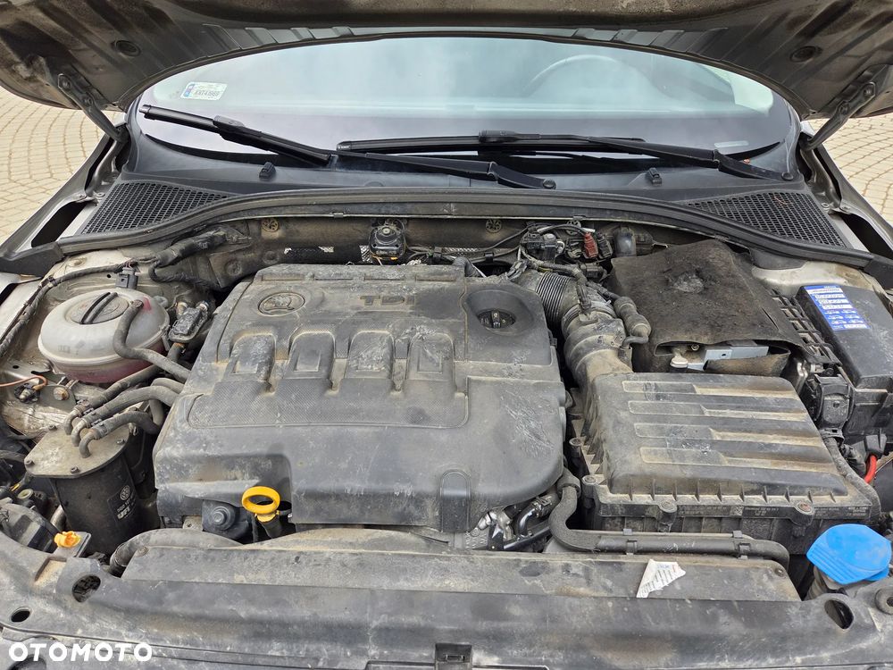 Skoda Octavia 2.0 TDI Style - 18