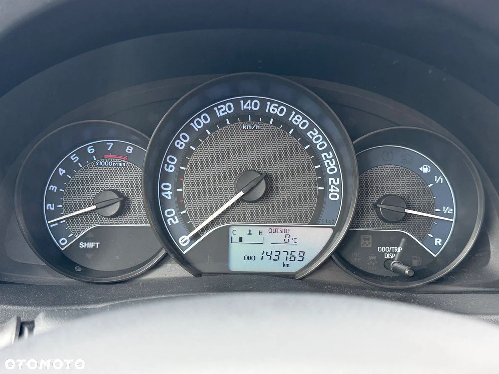 Toyota Auris 1.6 Active - 9