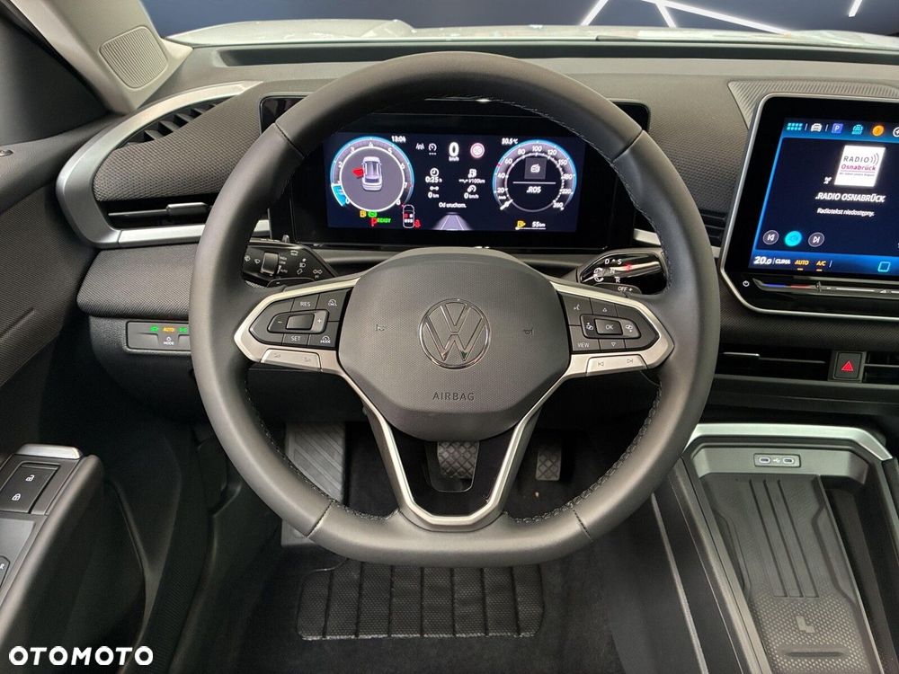 Volkswagen T-Roc - 14