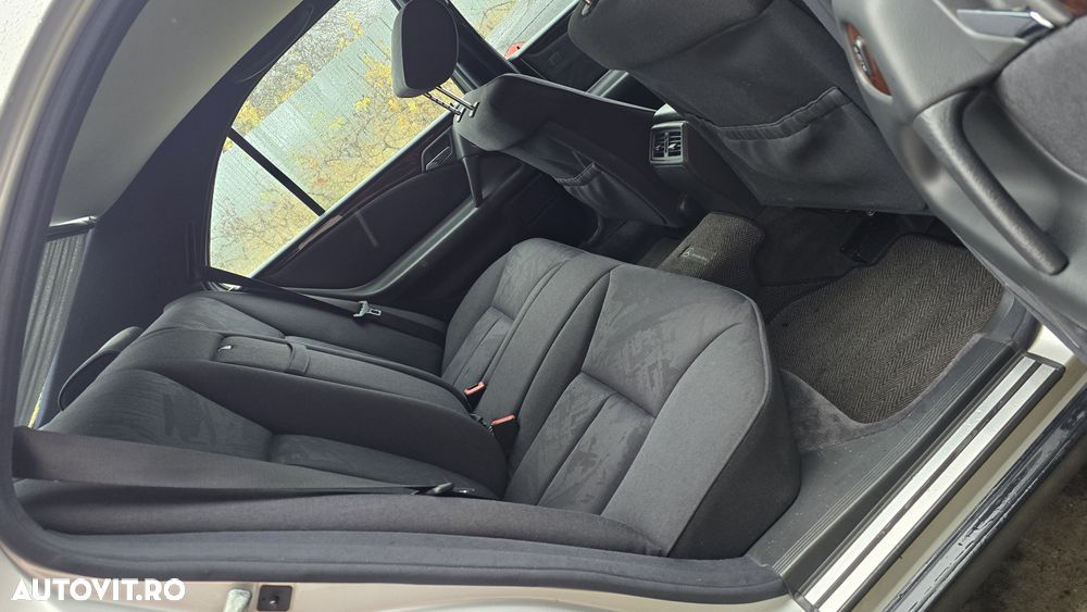 Mercedes-Benz E - 29