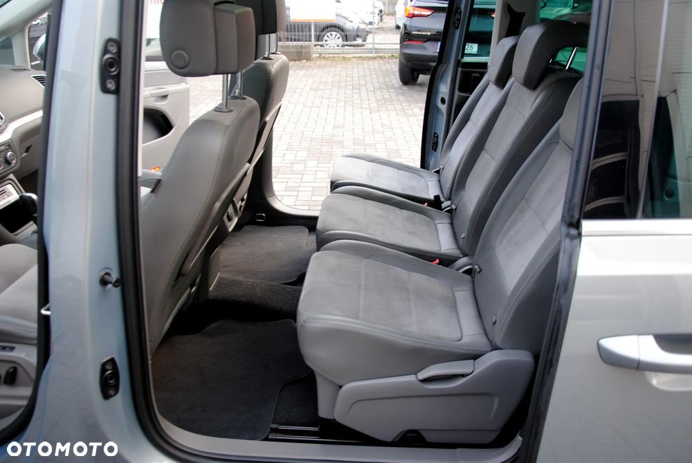 Volkswagen Sharan 2.0 TSI DSG Highline - 11