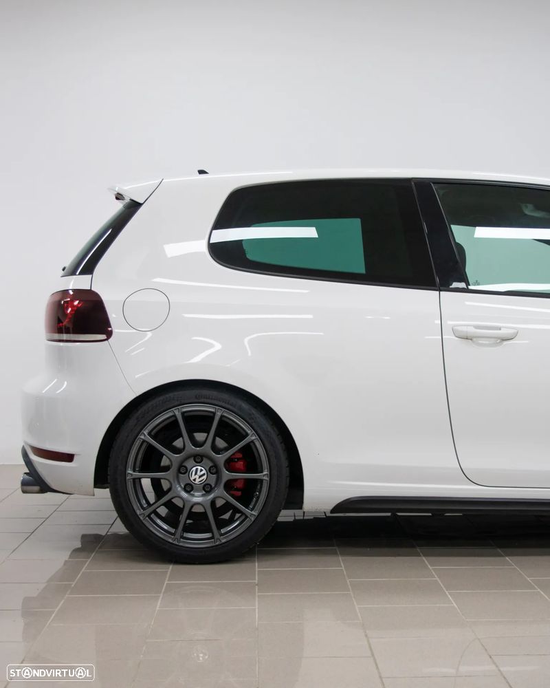 VW Golf 2.0 TSi GTI DSG - 19