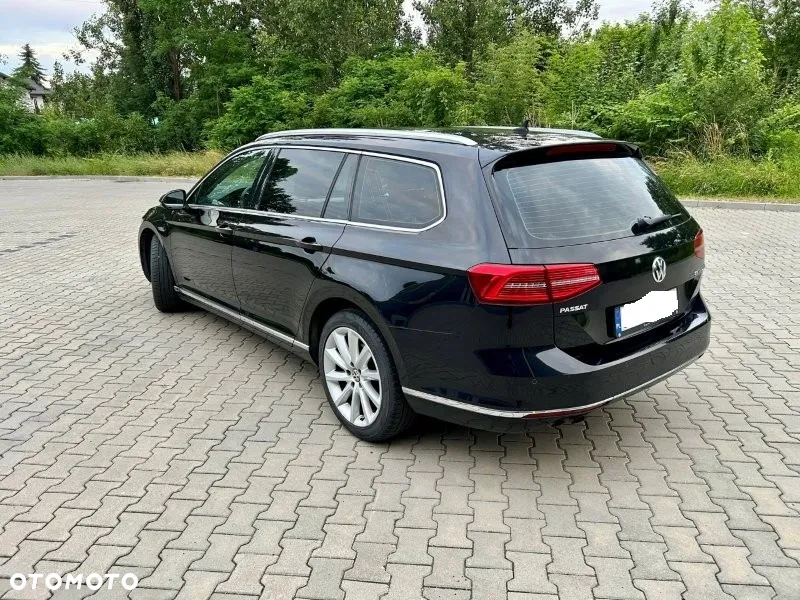 Volkswagen Passat 2.0 TDI BMT Highline - 11