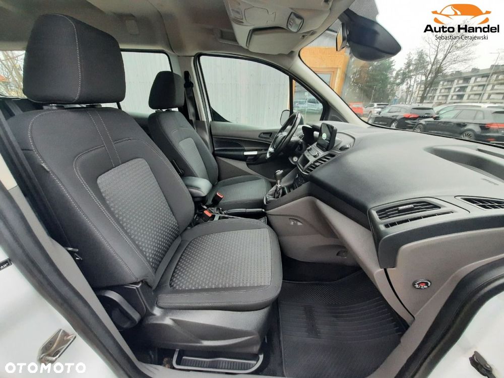 Ford Transit Connect - 31