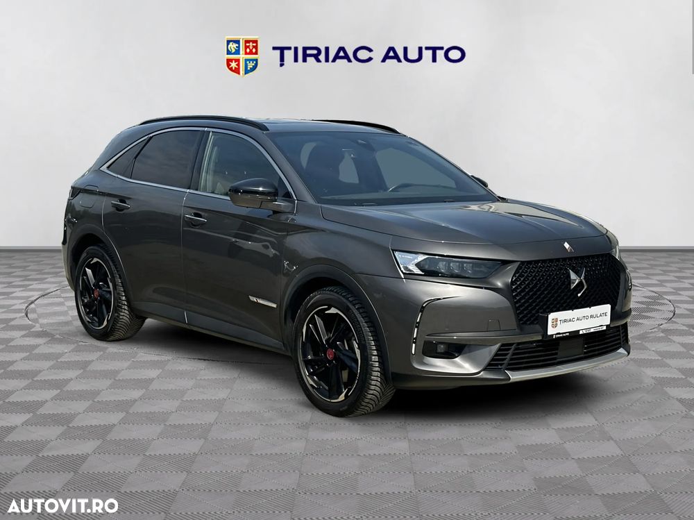 DS Automobiles DS 7 Crossback 1.6 PHeV AWD 300 EAT8 PERFORMANCE LINE + - 7