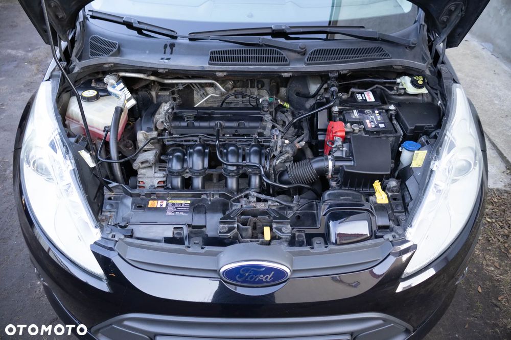 Ford Fiesta 1.6 Sport - 12