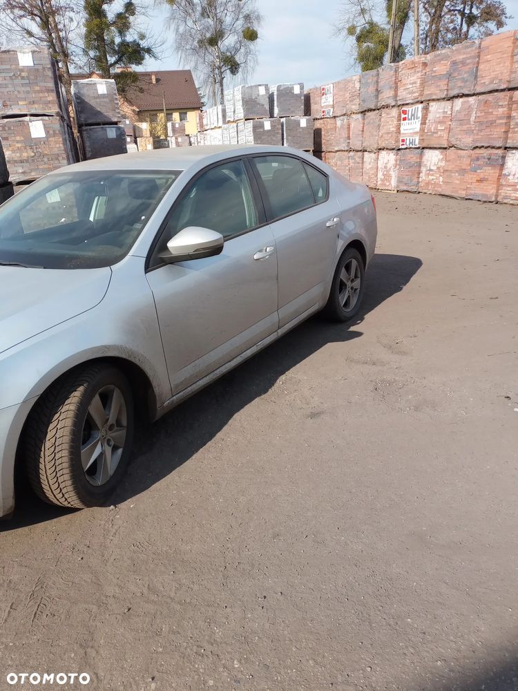 Skoda Octavia 1.4 TSI Ambition - 4