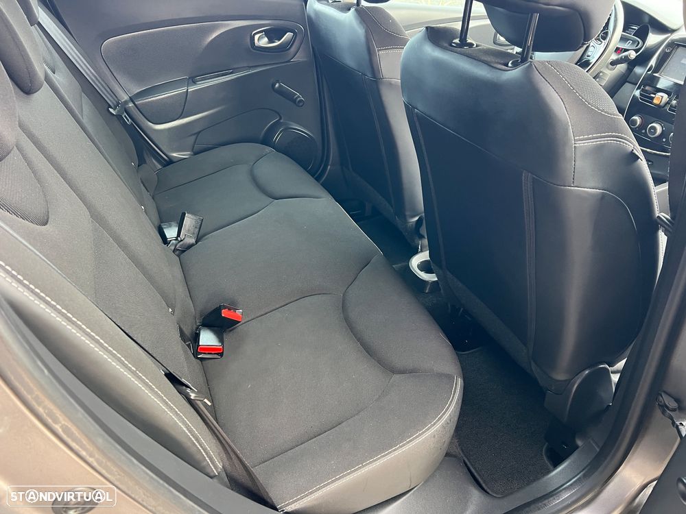 Renault Clio dCi 90 Dynamique - 27