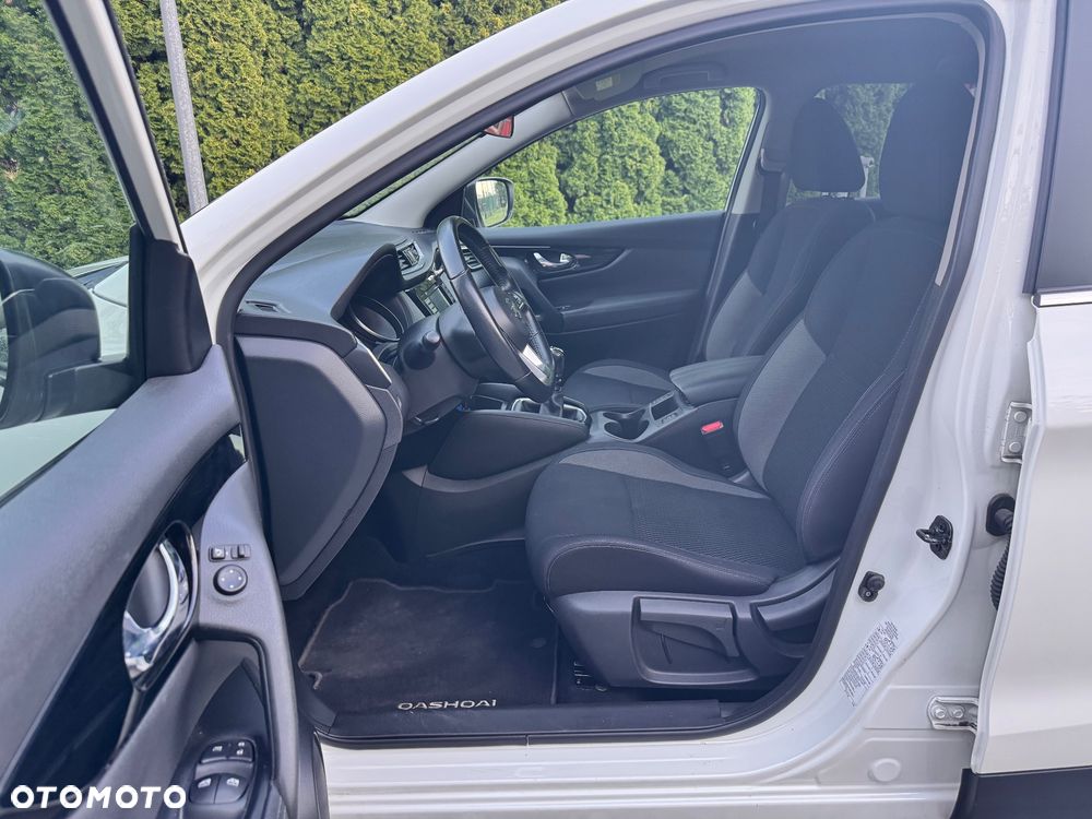 Nissan Qashqai - 8